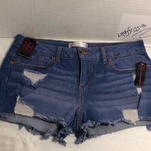 No boundaries Jean Shorts New With Tags Size 13
